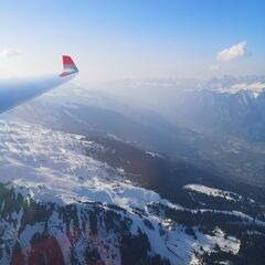 Flugwegposition um 15:26:00: Aufgenommen in der Nähe von Sarganserland, Schweiz in 2271 Meter